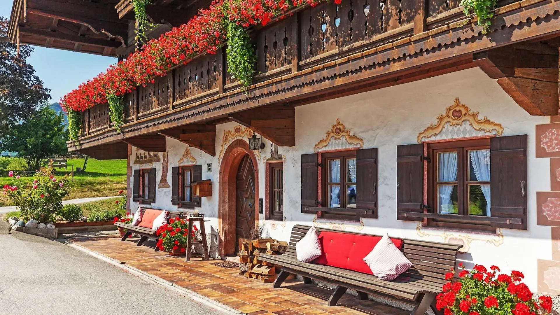 Gaestehaus Menkenbauer Ruhpolding Pensjonat