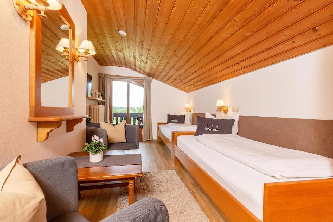 Guest house Gaestehaus Menkenbauer Ruhpolding