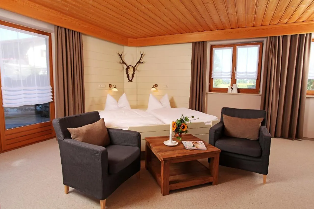 Gaestehaus Menkenbauer Ruhpolding Guest house