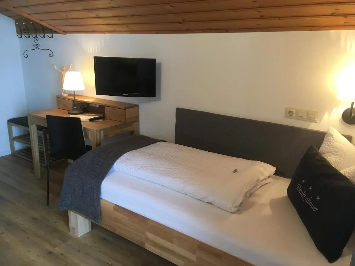 Gaestehaus Menkenbauer Ruhpolding
