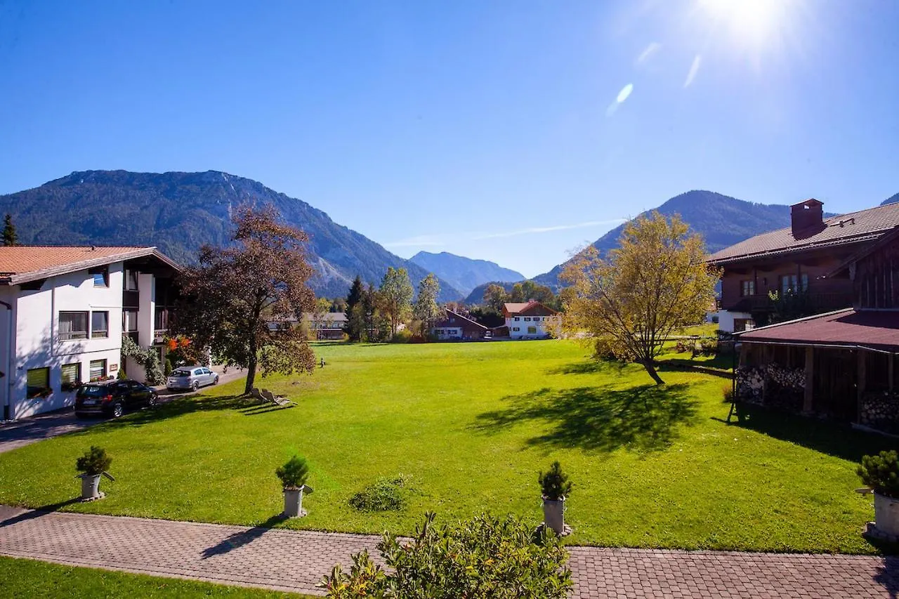 Gaestehaus Menkenbauer Ruhpolding